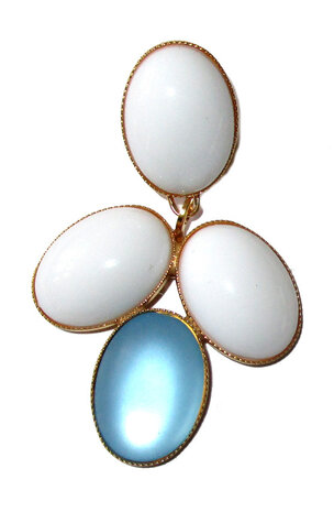 Cluster oval Cabochons weiss/blau