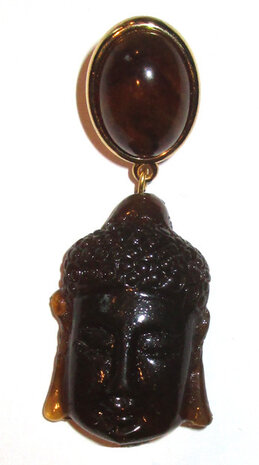 Buddha, amber