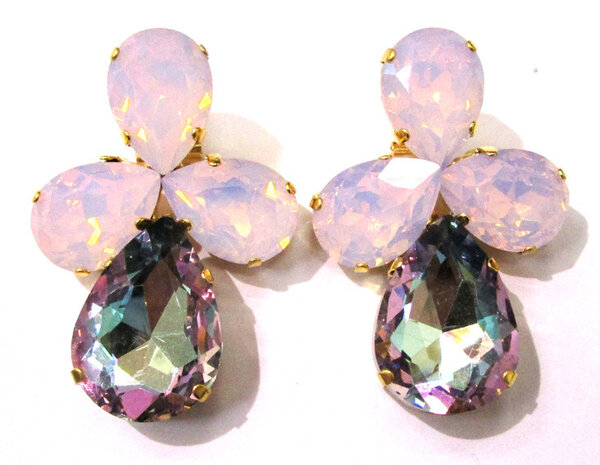 Cluster Crystal rosa-opal mit irisierendem Tropfen